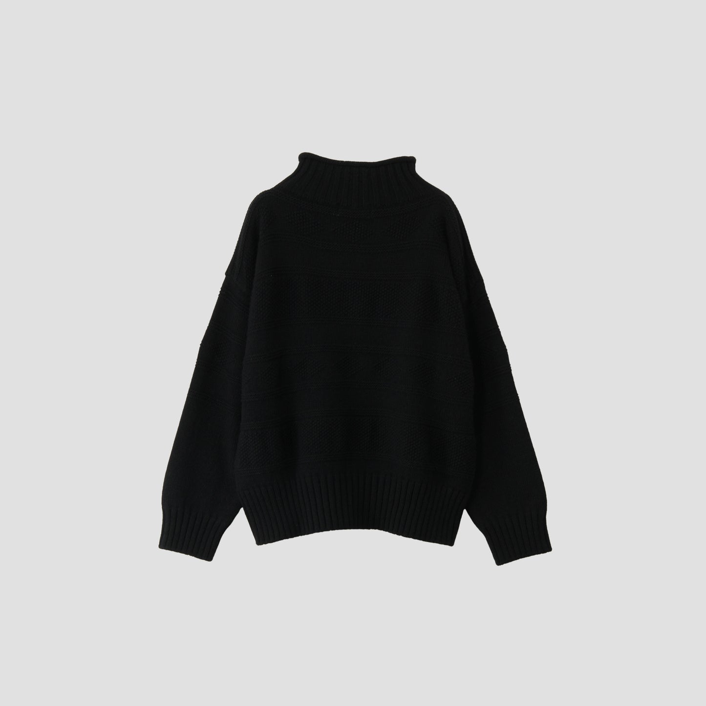 LIGHTWEIGHT WOOL KNIT
