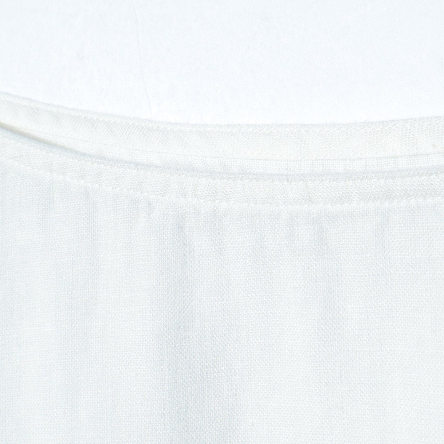 CLEAN LINEN SHIRT