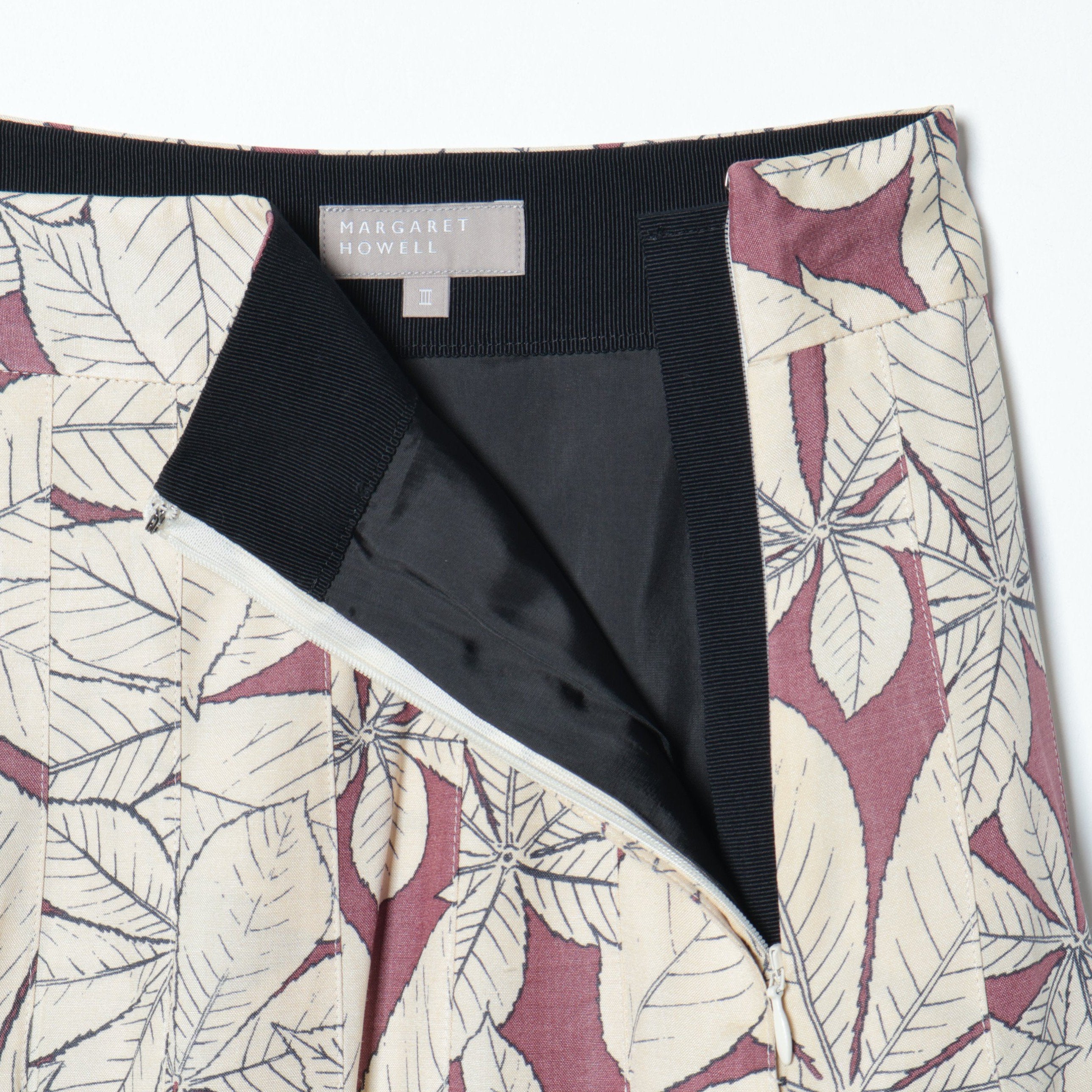 マーガレットハウエル 20SS コットン100% スカート ベージュ　サイズ3 マーガレットハウエル 20SS コットン100% スカート 3 ベージュ