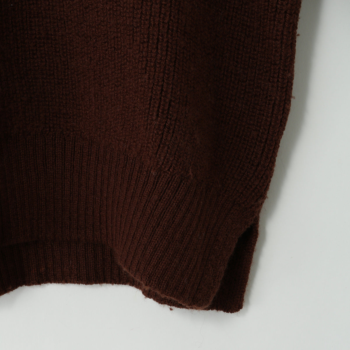 VIRGIN WOOL KNIT