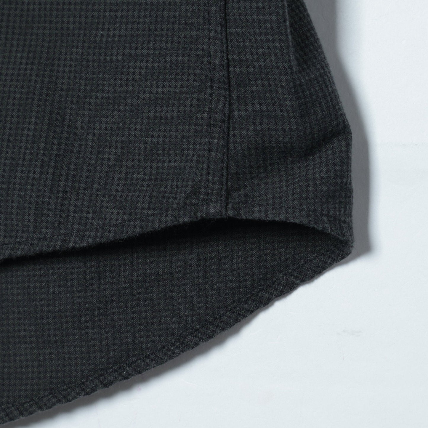UNEVEN CHECK COTTON SHIRT