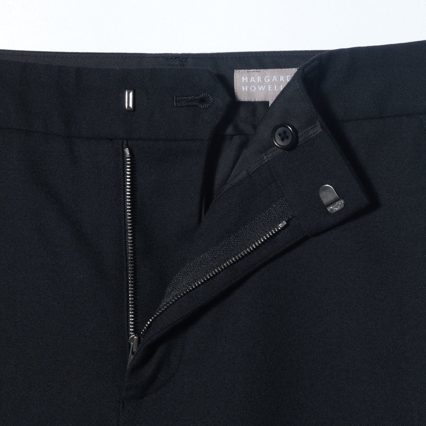 FINE WOOL FLANNEL TROUSERS