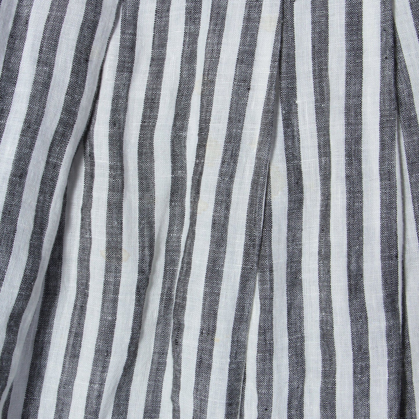 BLACK & WHITE SHIRTING LINEN SKIRT