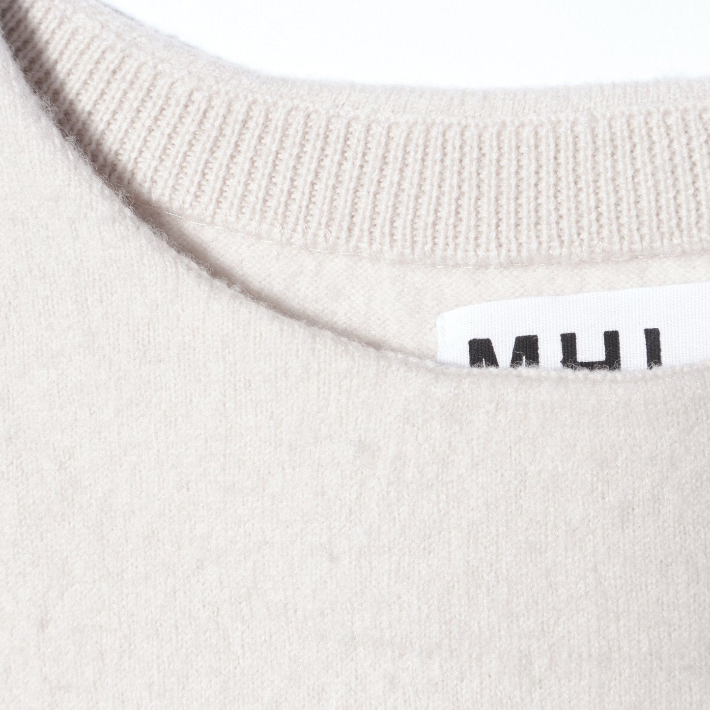 FELTED DRY WOOL KNIT