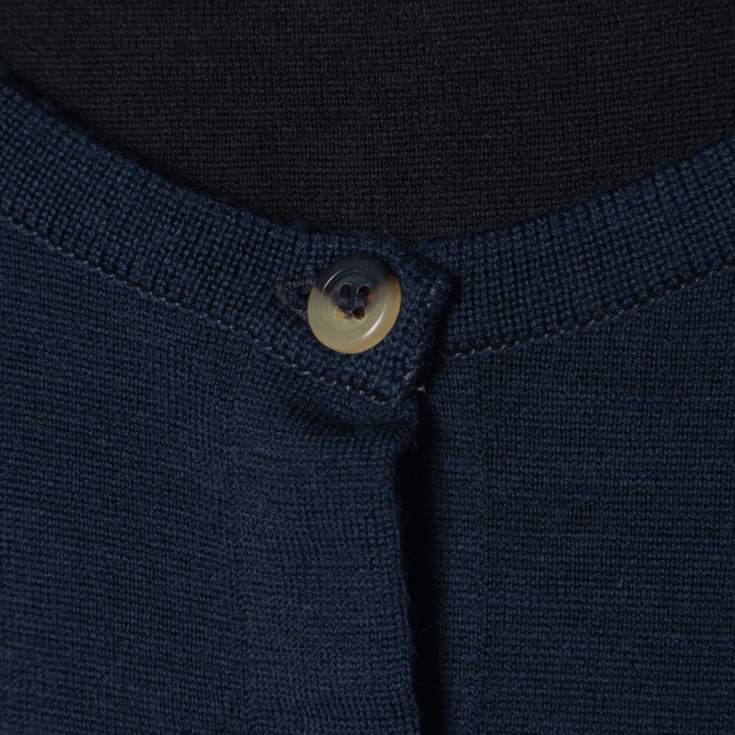 MERINO CARDIGAN KNIT