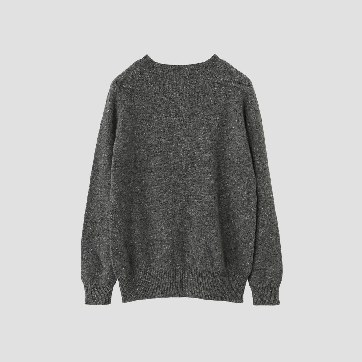 CLASSIC CREW NECK KNIT