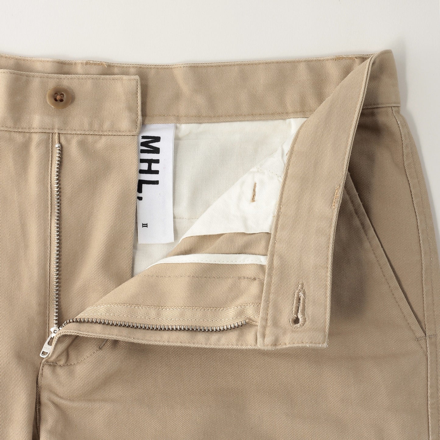 BASIC CHINO TROUSERS