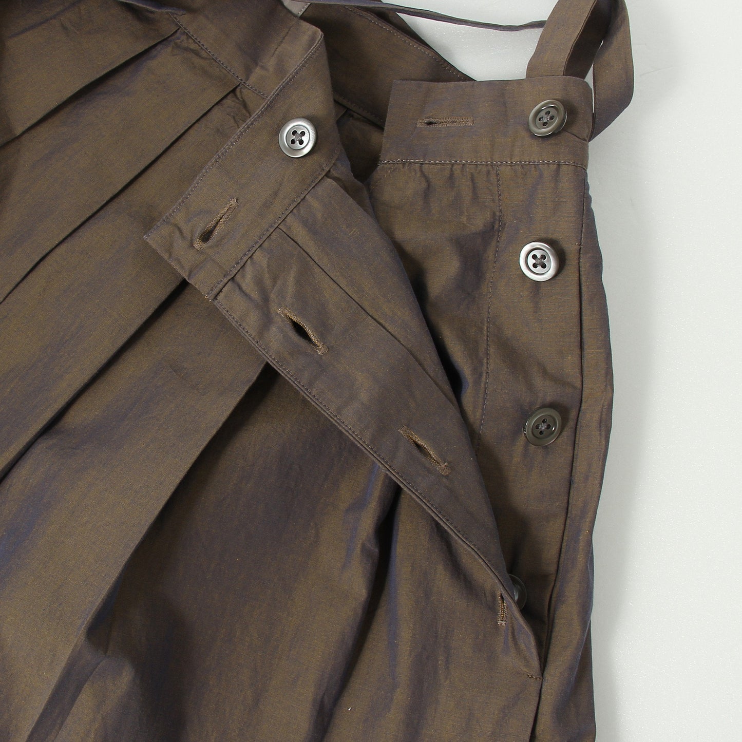 FINE COTTON CHAMBRAY SKIRT