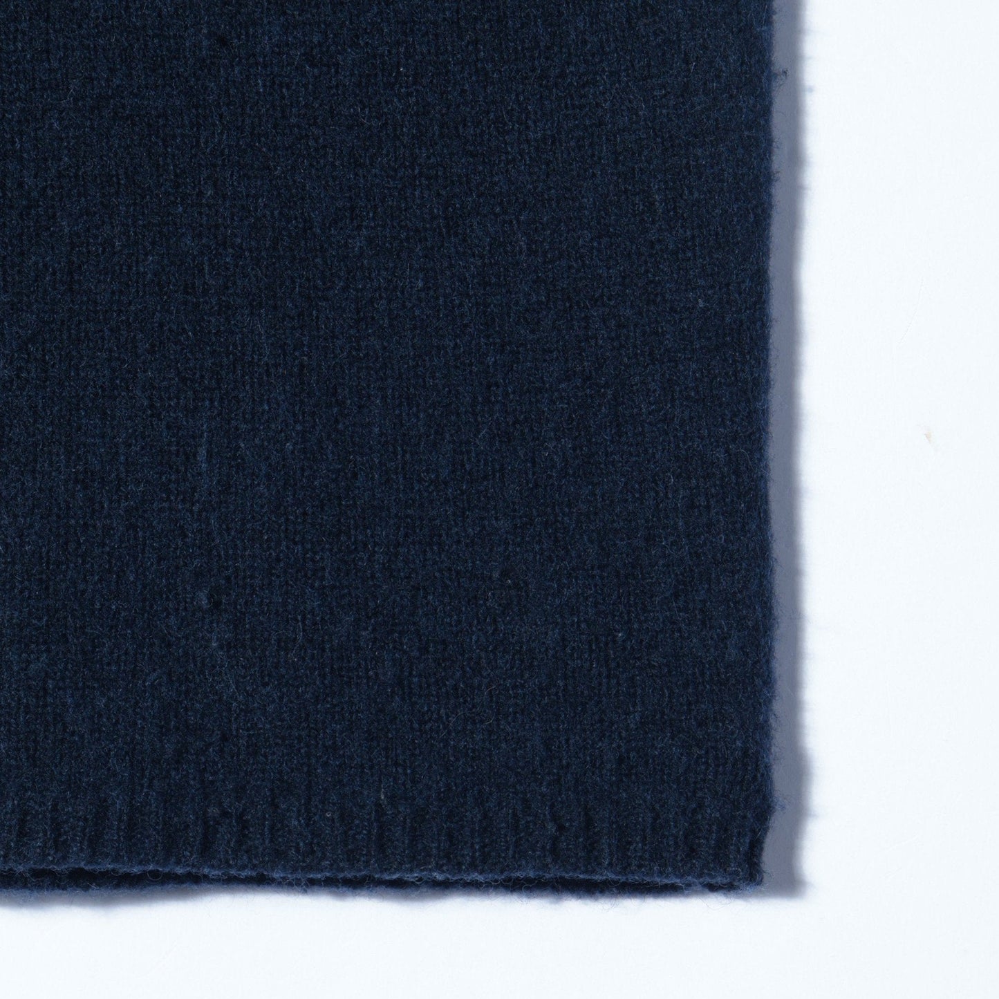 WASHED WOOL KNIT