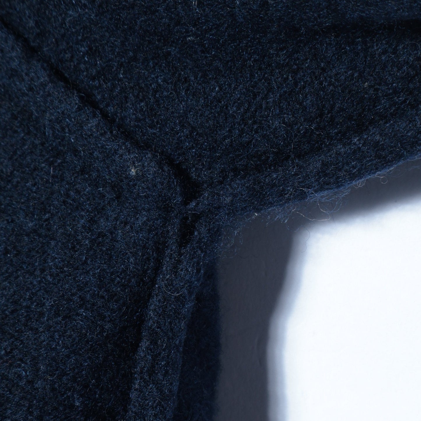 WASHED WOOL KNIT