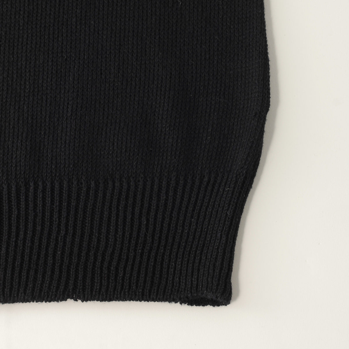 LONG SLEEVE CREW NECK KNIT