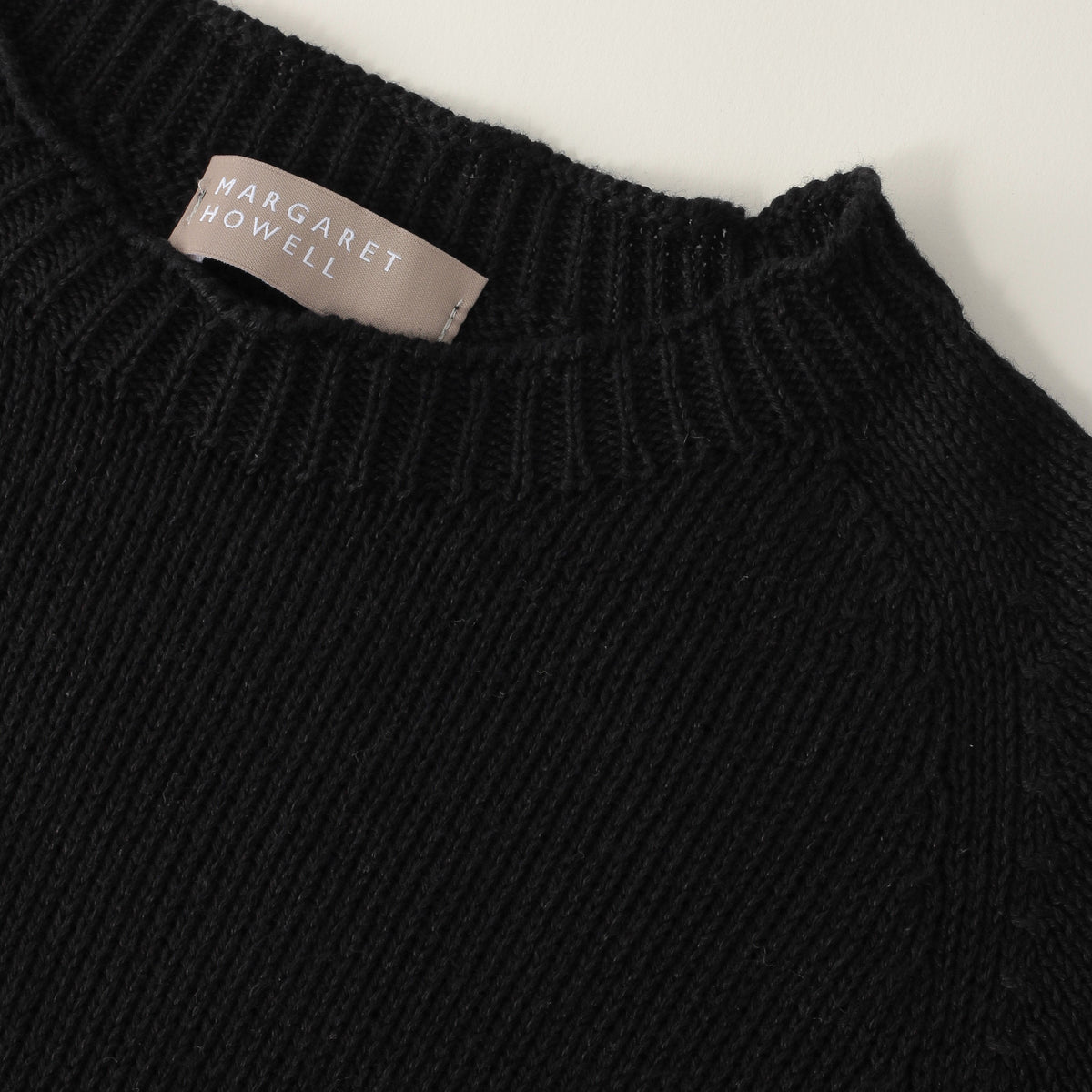 LONG SLEEVE CREW NECK KNIT