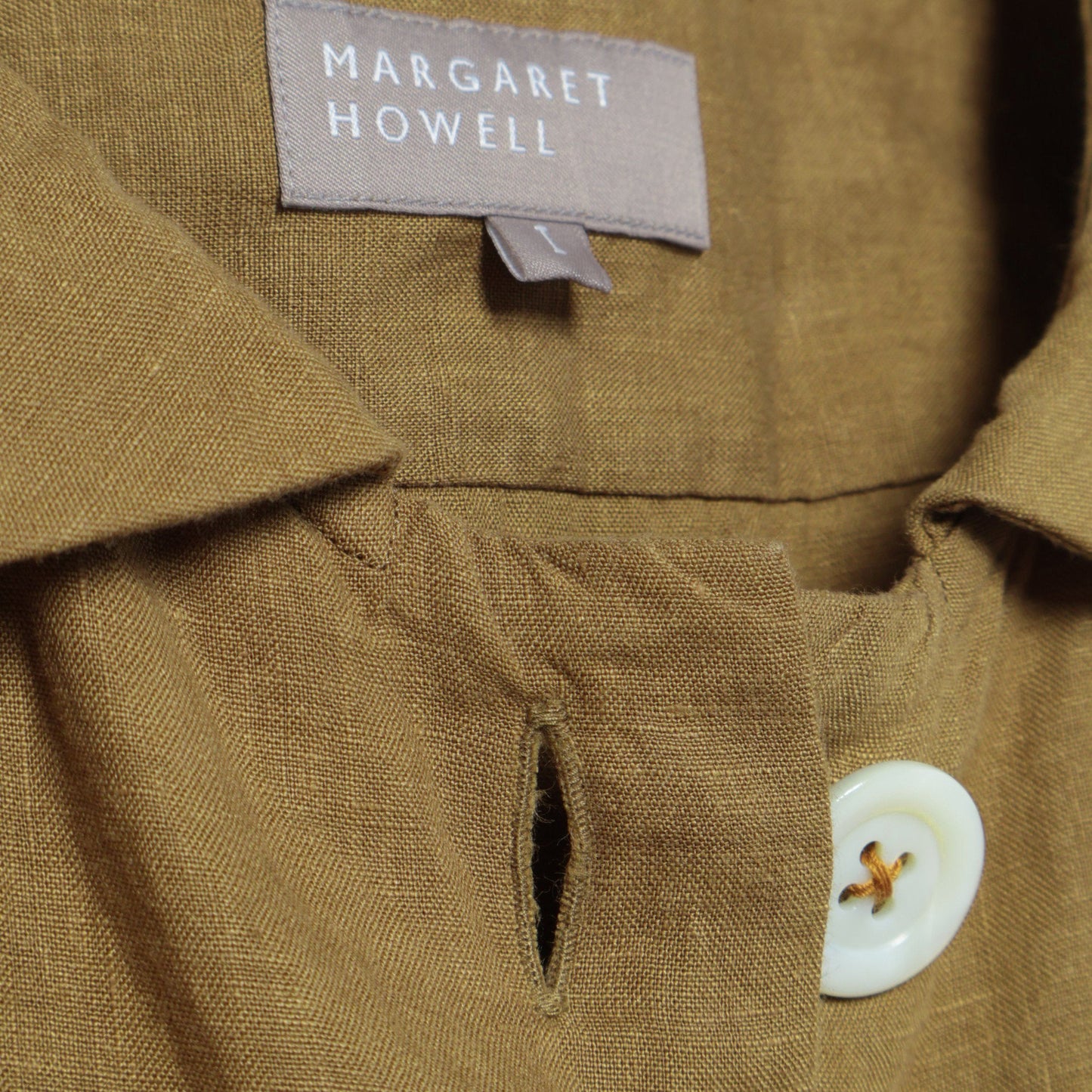 LIGHTWEIGHT LINEN SHIRT
