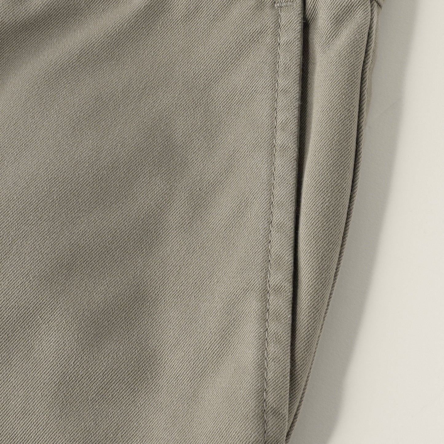 NEW BASIC CHINO TROUSERS