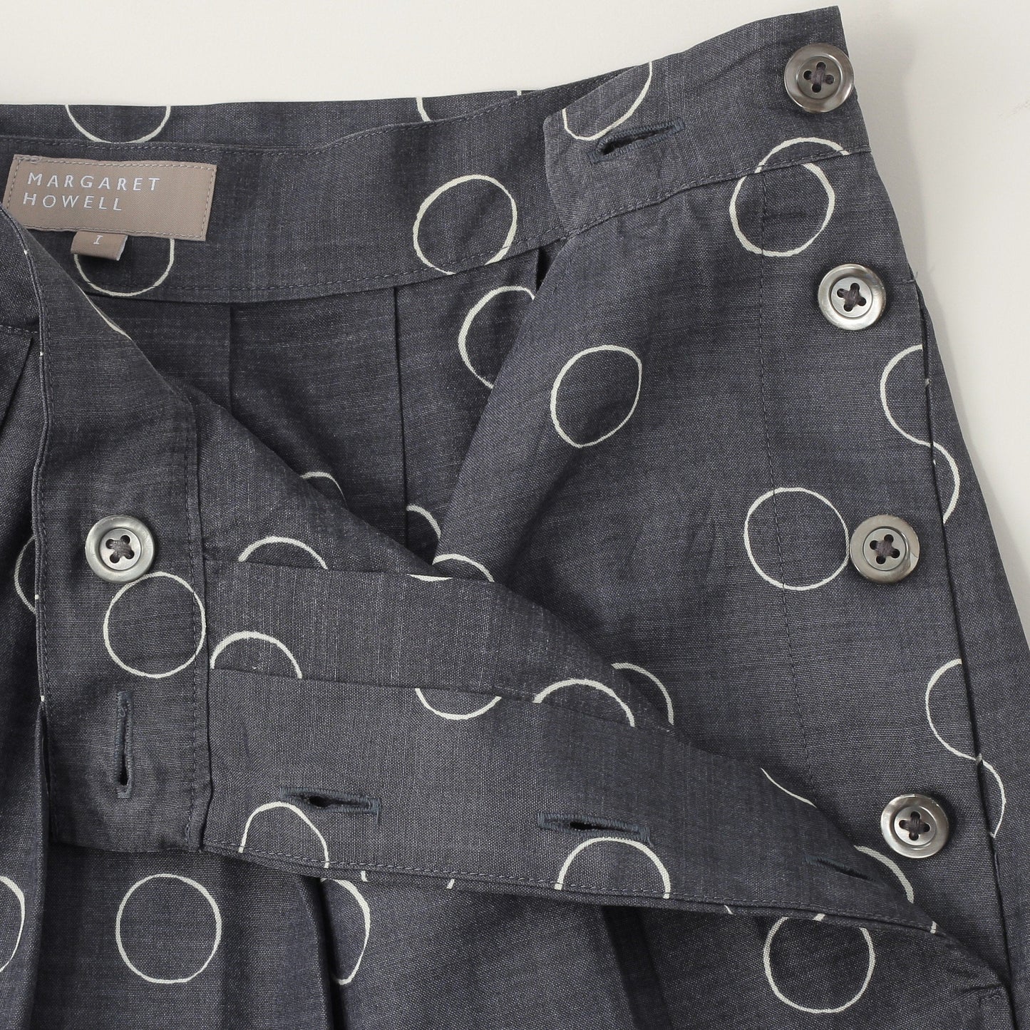 OUTLINE SPOT SILK SKIRT