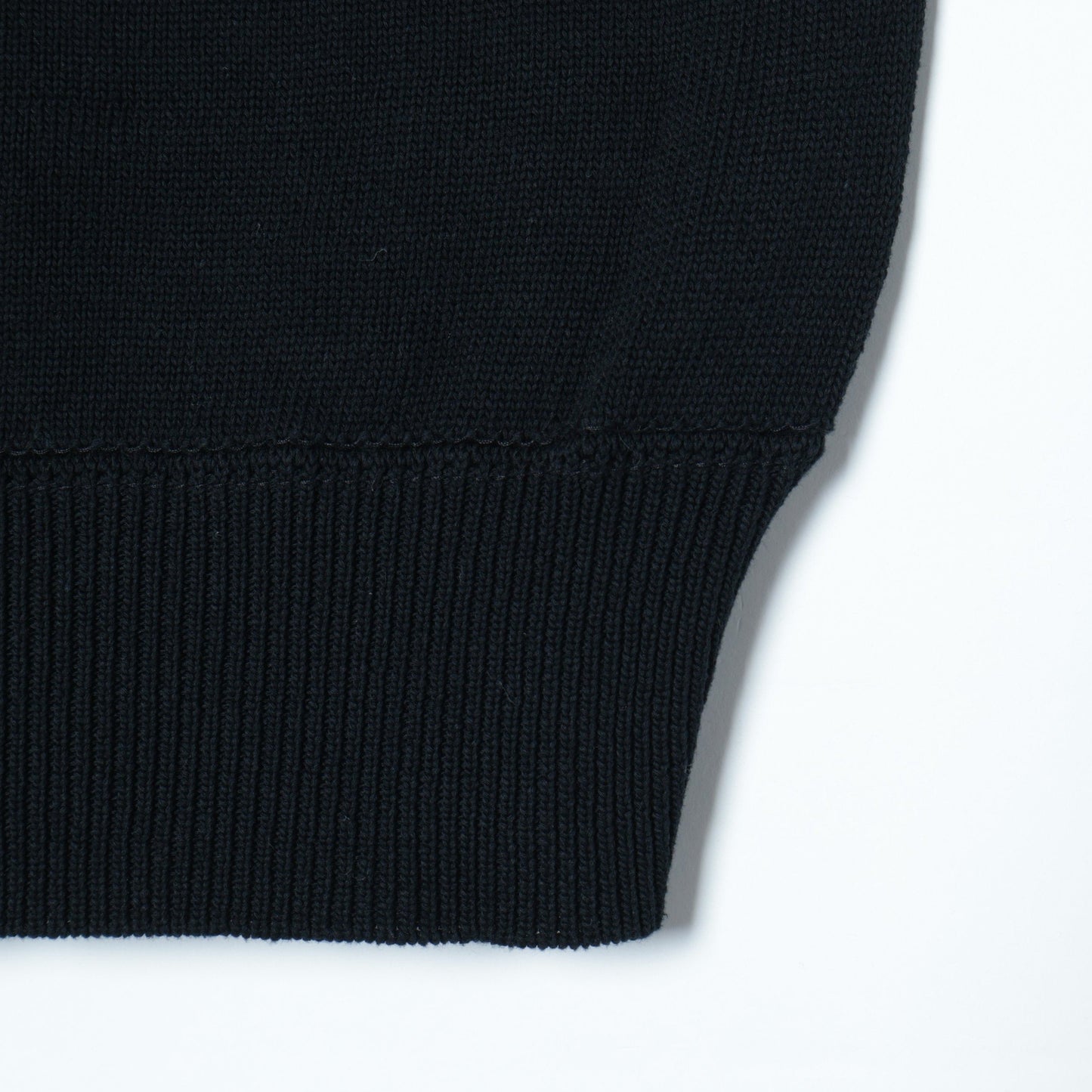 DENSE COTTON KNIT
