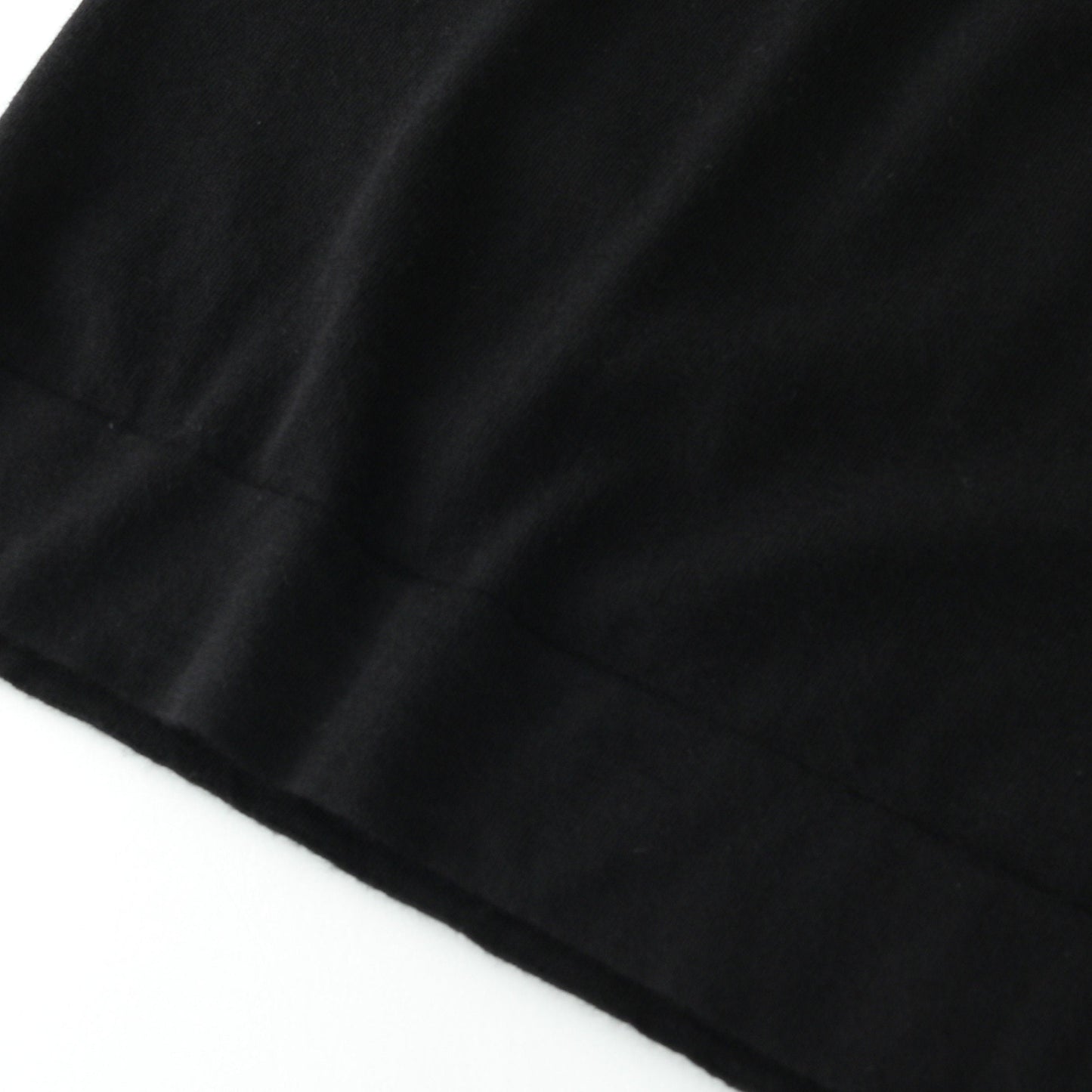 SUPERFINE WOOL KNIT