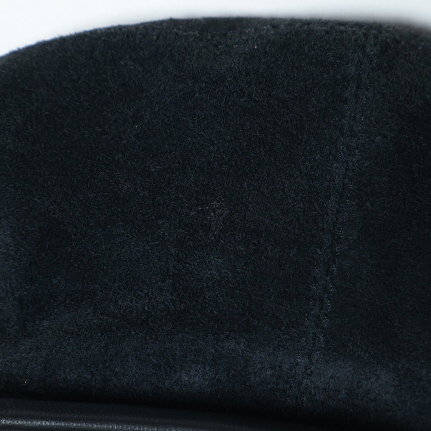 SUEDE BERET HAT