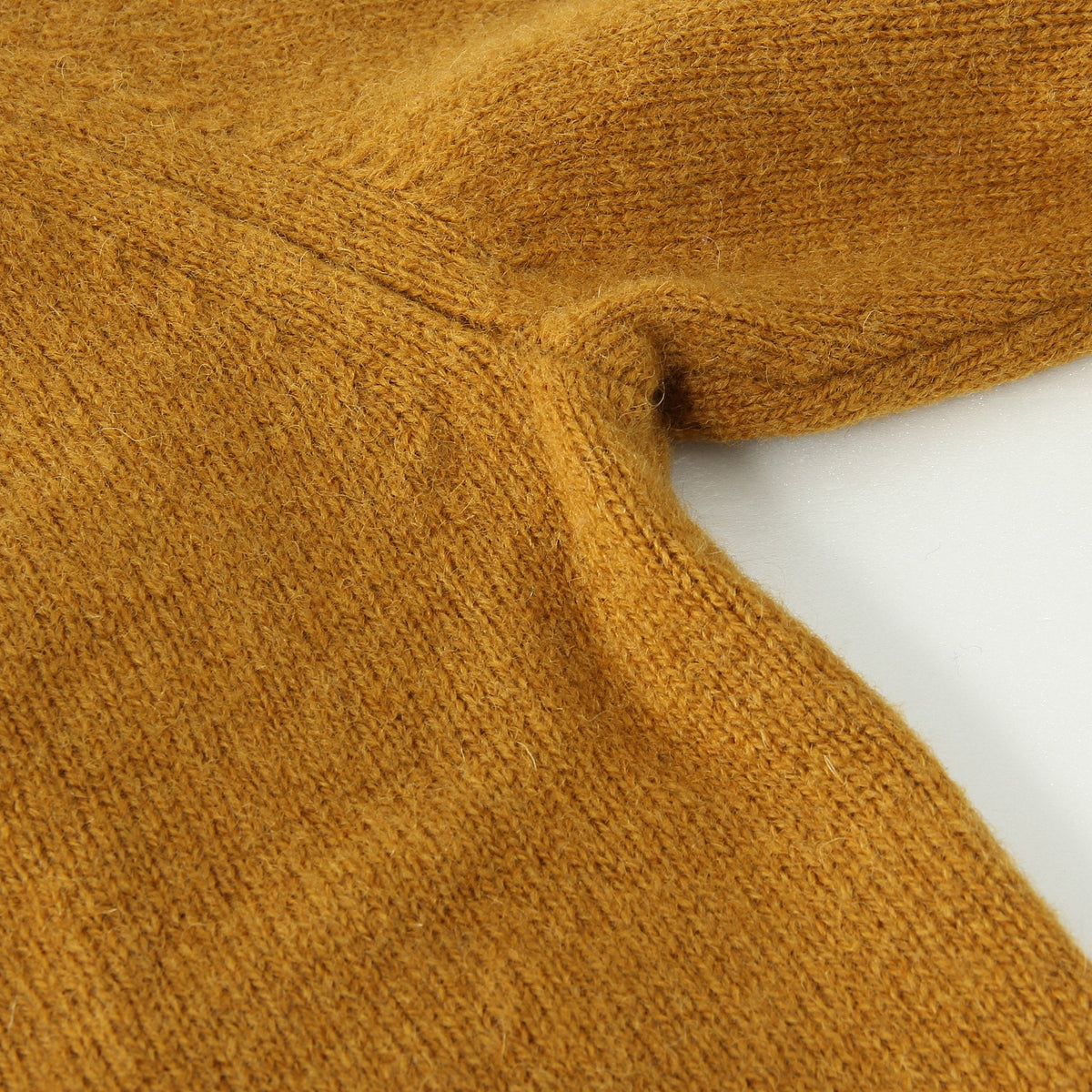 FINE SHETLAND KNIT