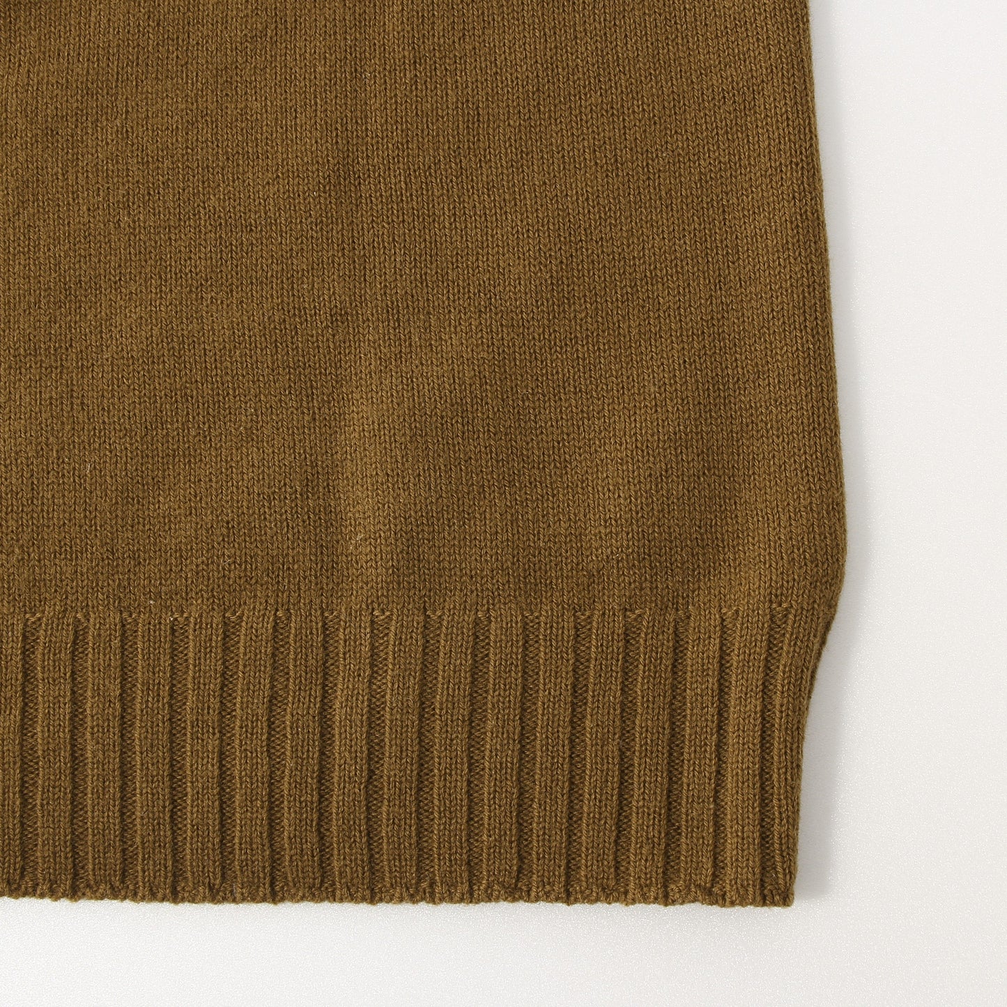 CHUNKY WOOL KNIT