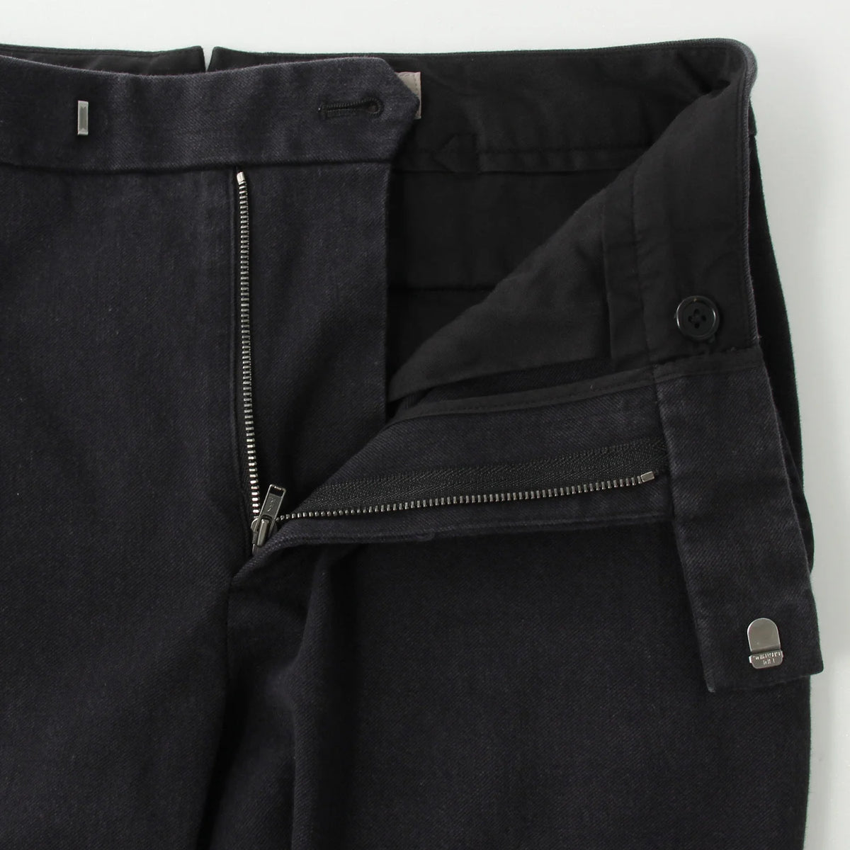WASHED COTTON TWILL TROUSERS