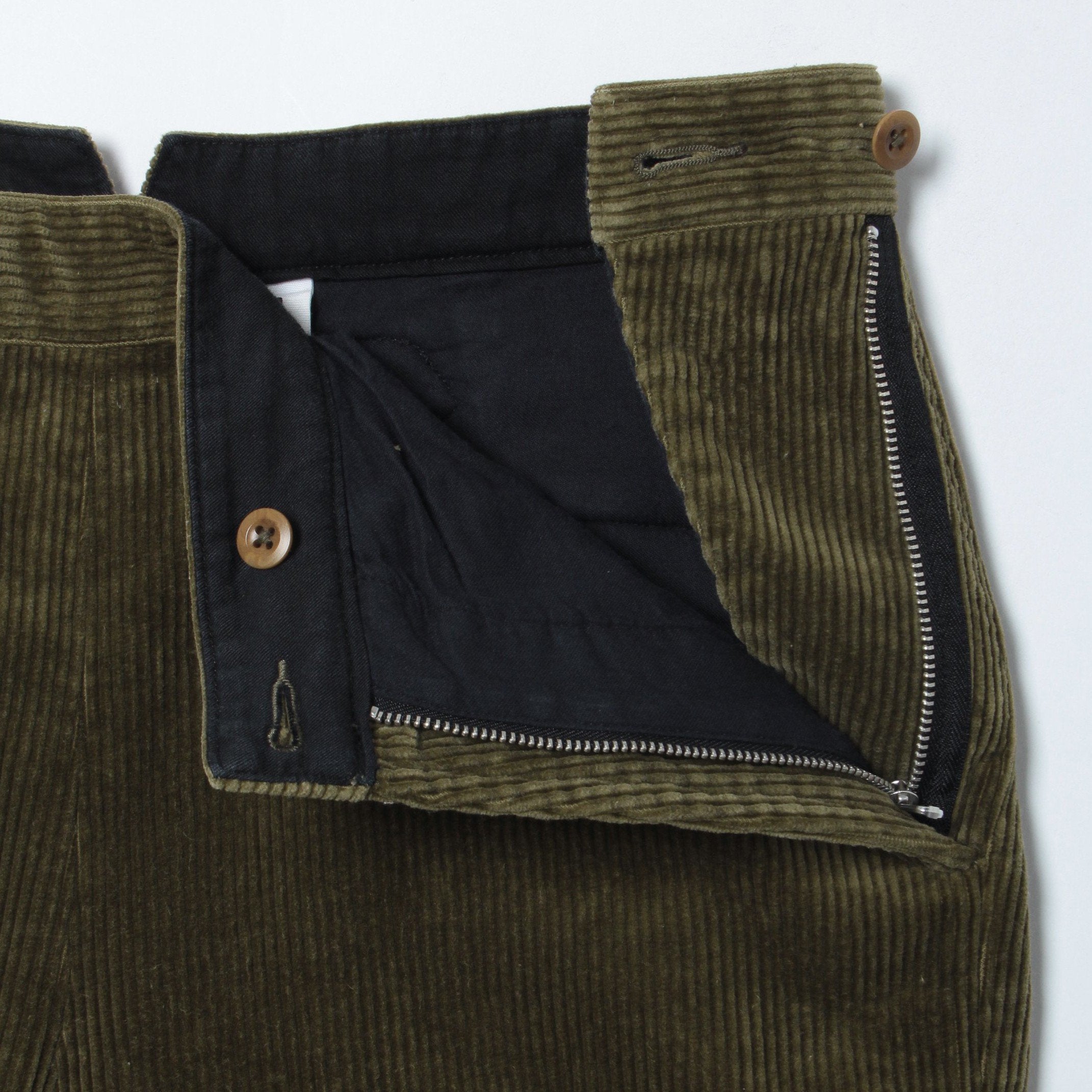 トラウザーズ / III / GREEN(グリーン) ｜ マーガレット・ハウエル