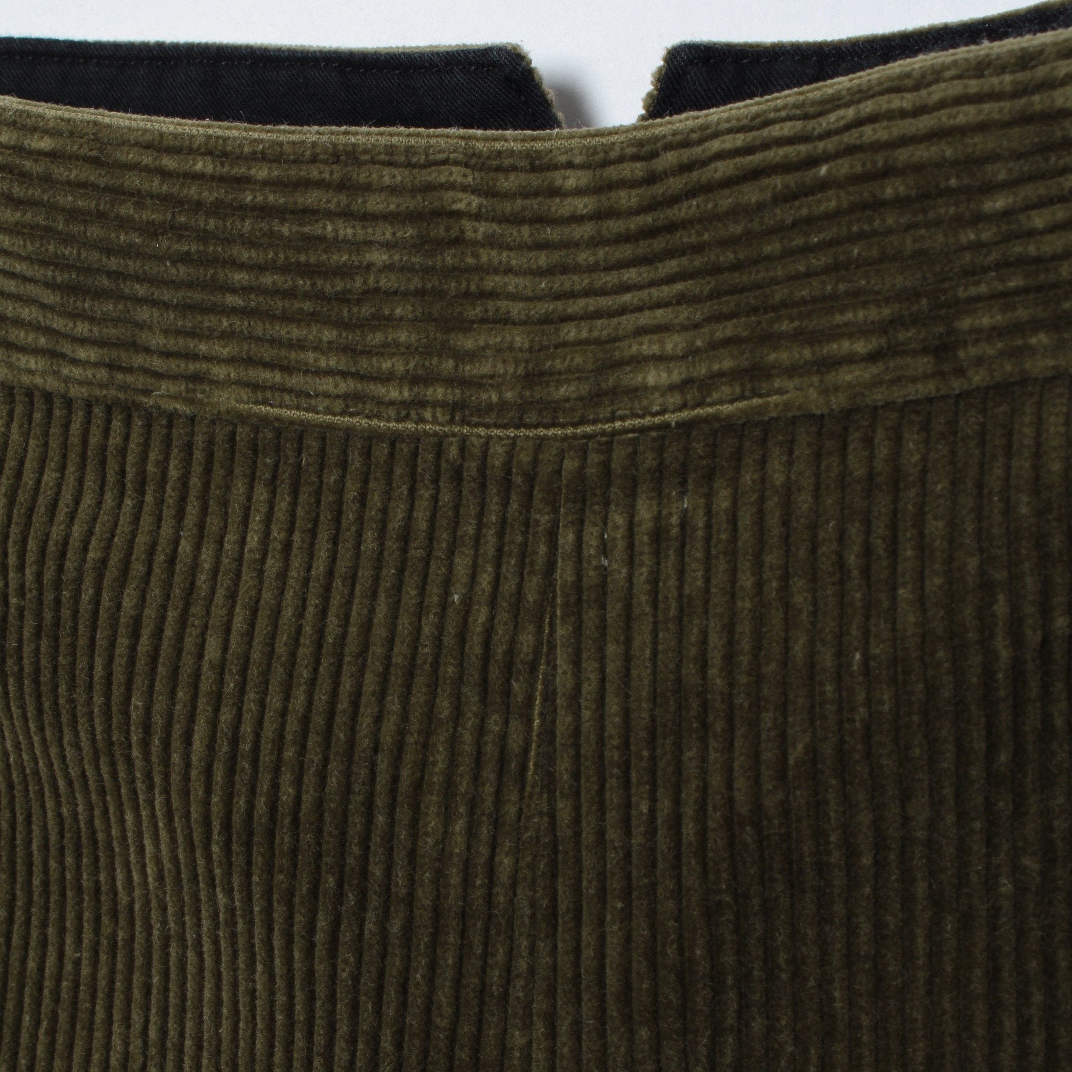 トラウザーズ / III / GREEN(グリーン) ｜ マーガレット・ハウエル