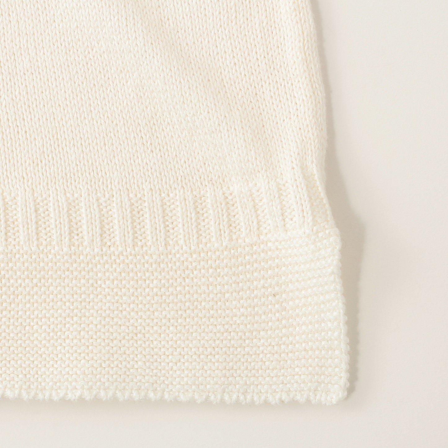 V NECK GUERNSEY KNIT