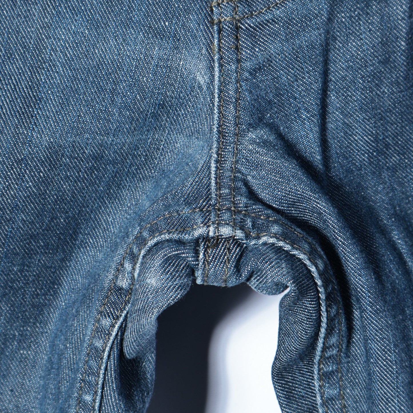 GREY CAST DENIM TROUSERS
