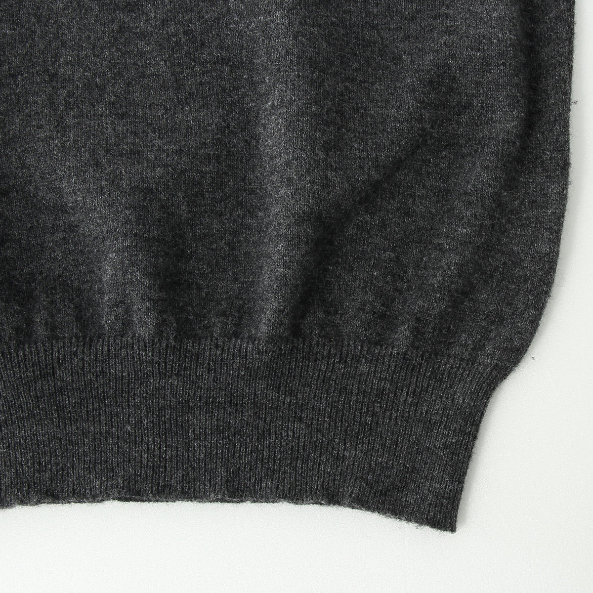 WOOL SLIPOVER KNIT