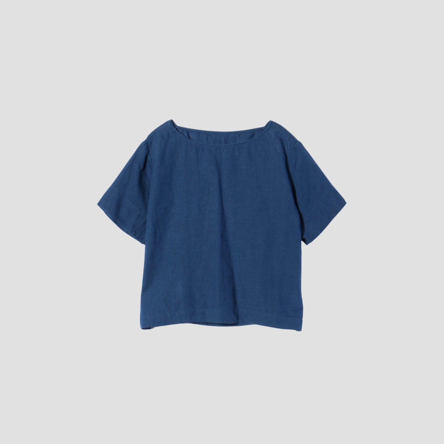 CLEAN LINEN SHIRT