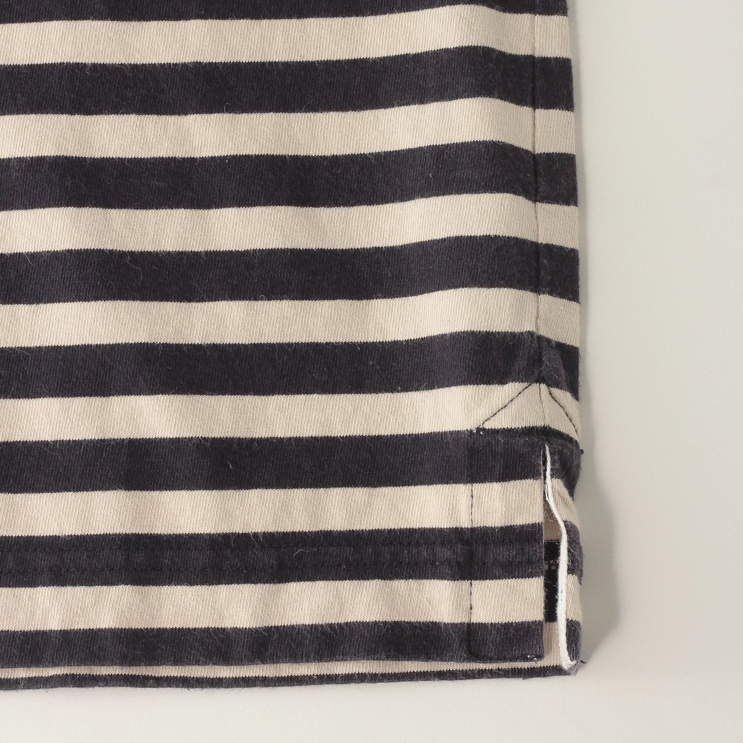 LIGHT STRIPE COTTON JERSEY