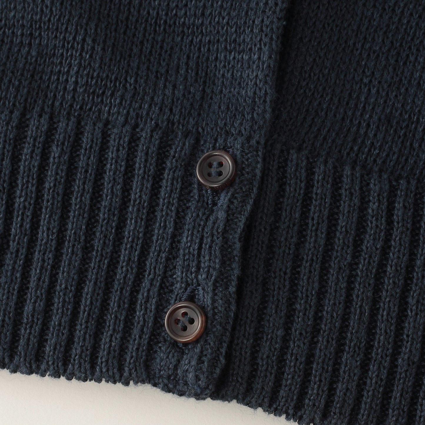 FINE LINEN KNIT