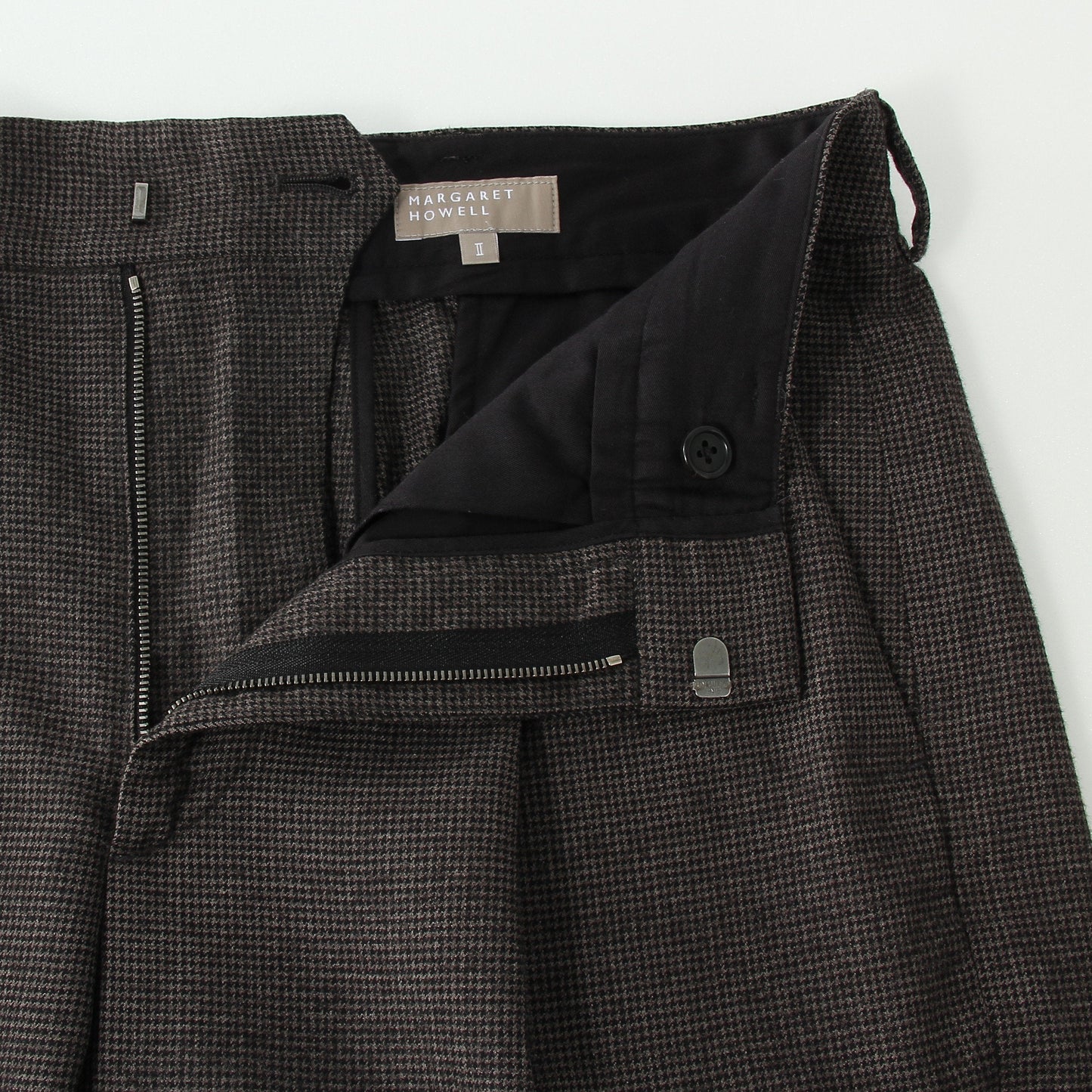 FINE FLANNEL TROUSERS