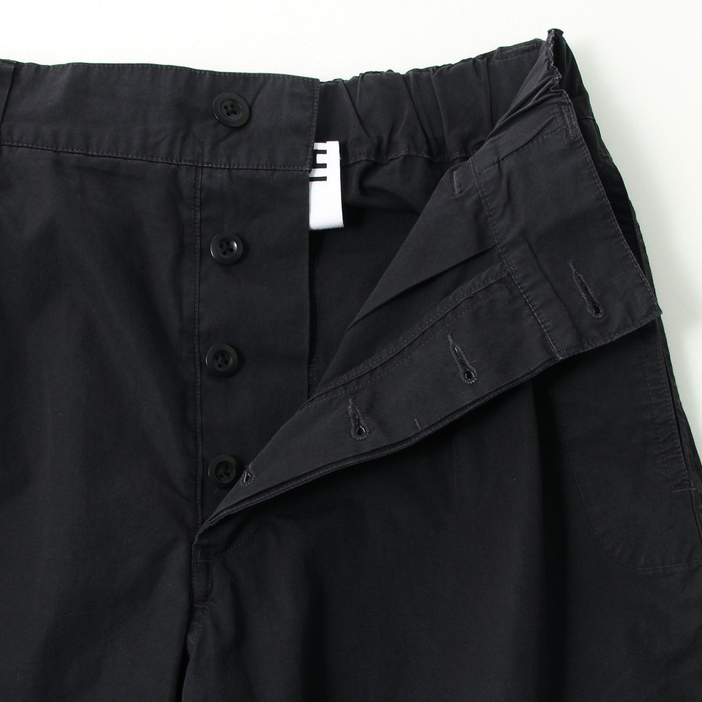 FINE COMPACT COTTON POPLIN TROUSERS