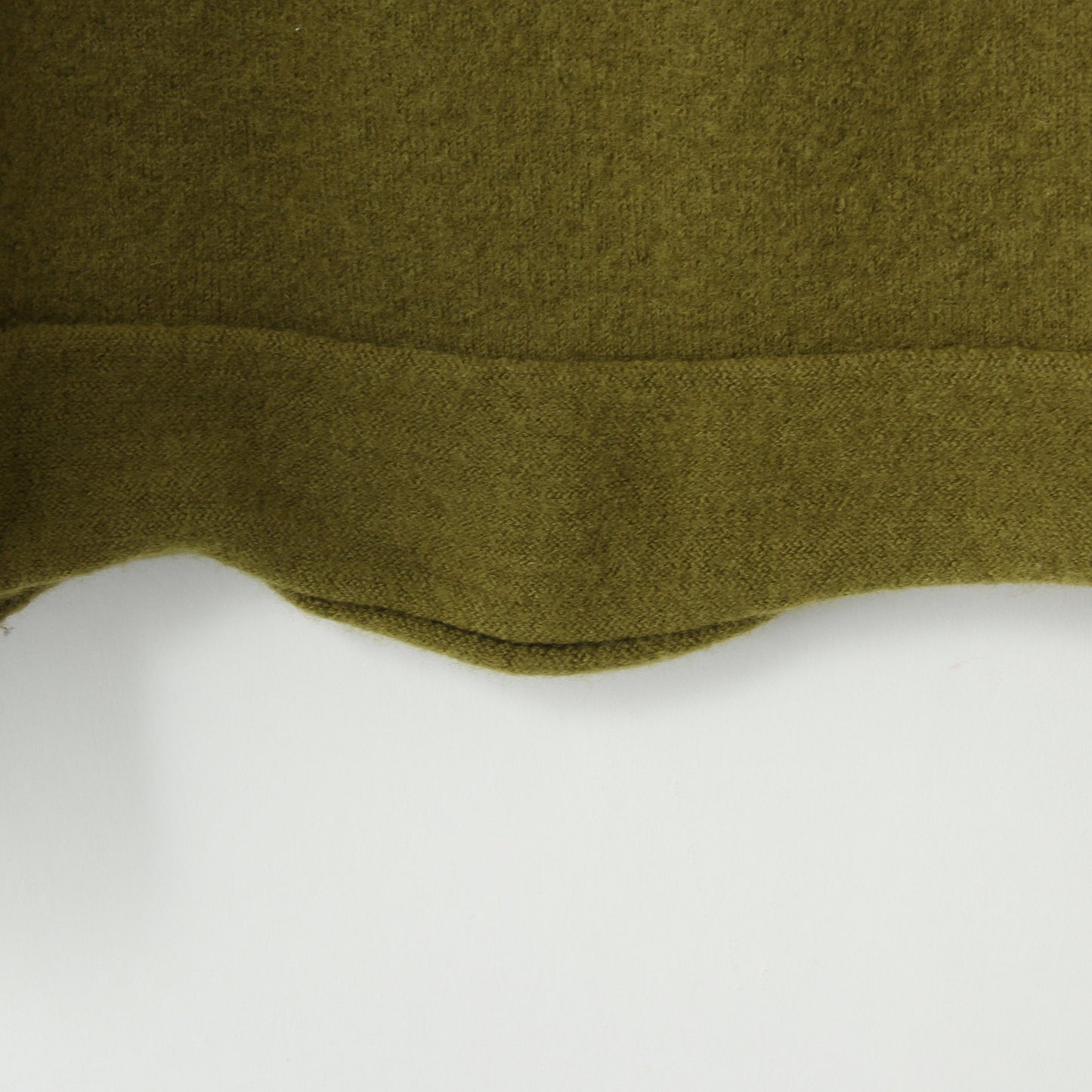 FELTED ROUGH WOOL KNIT