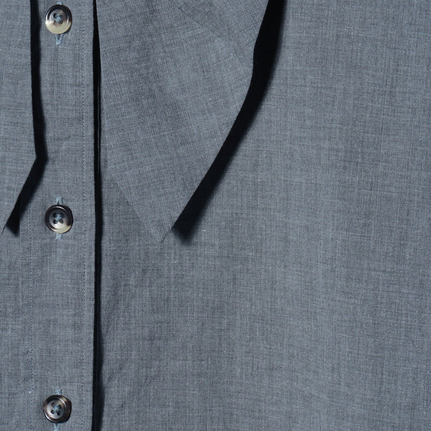 FINE COTTON CHAMBRAY SHIRT