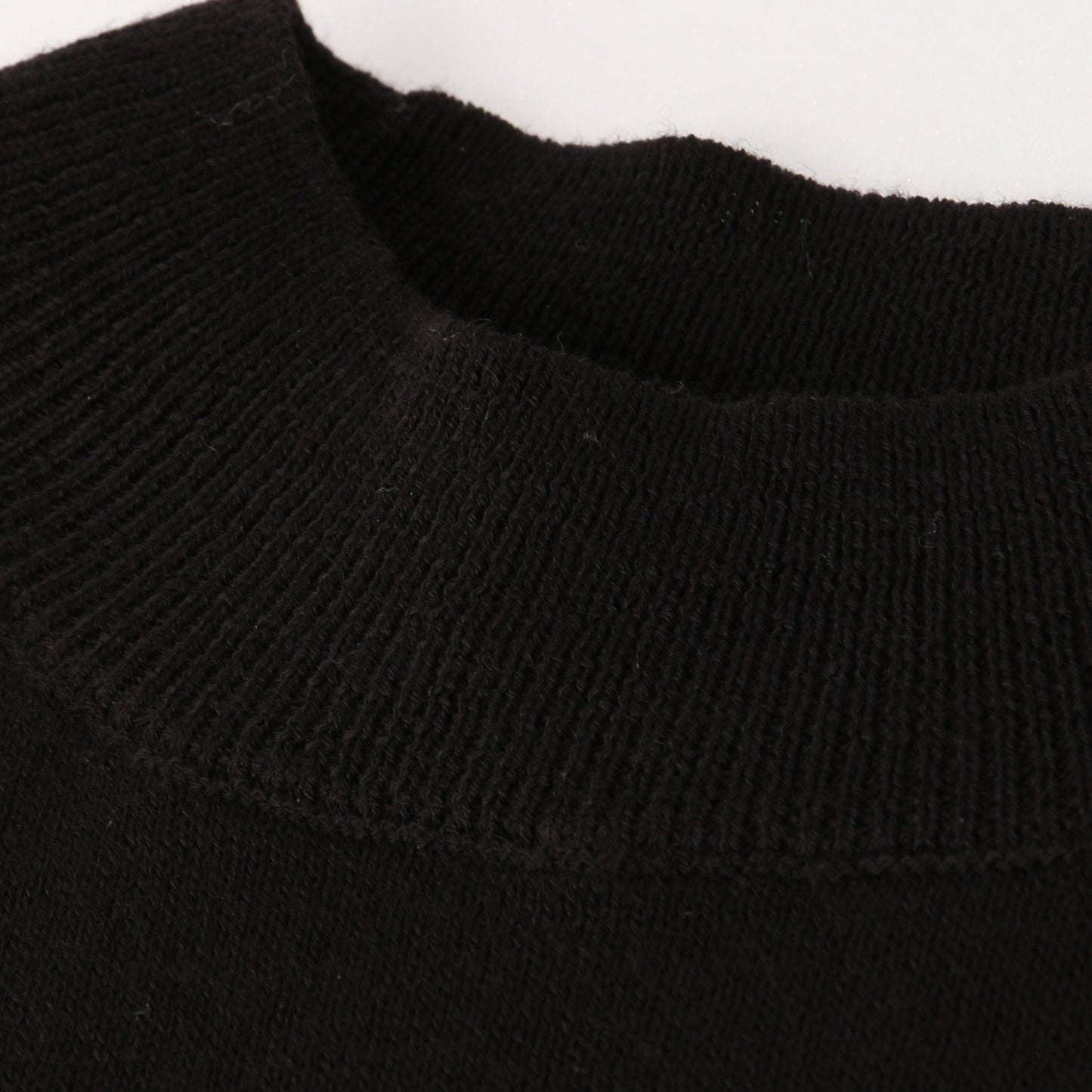 EXTRAFINE MERINO WOOL KNIT