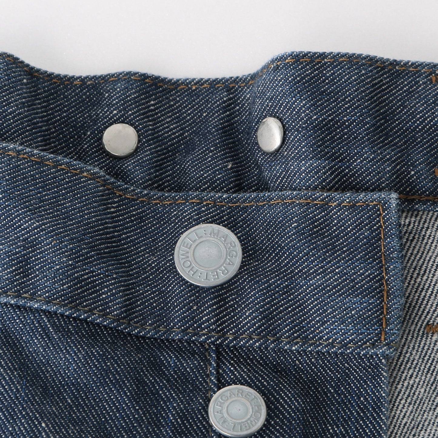 GREY CAST DENIM TROUSERS