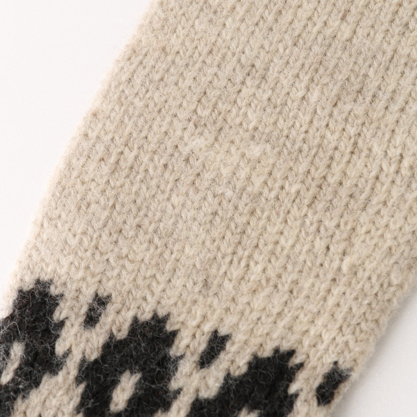 BULKY WOOL KNIT