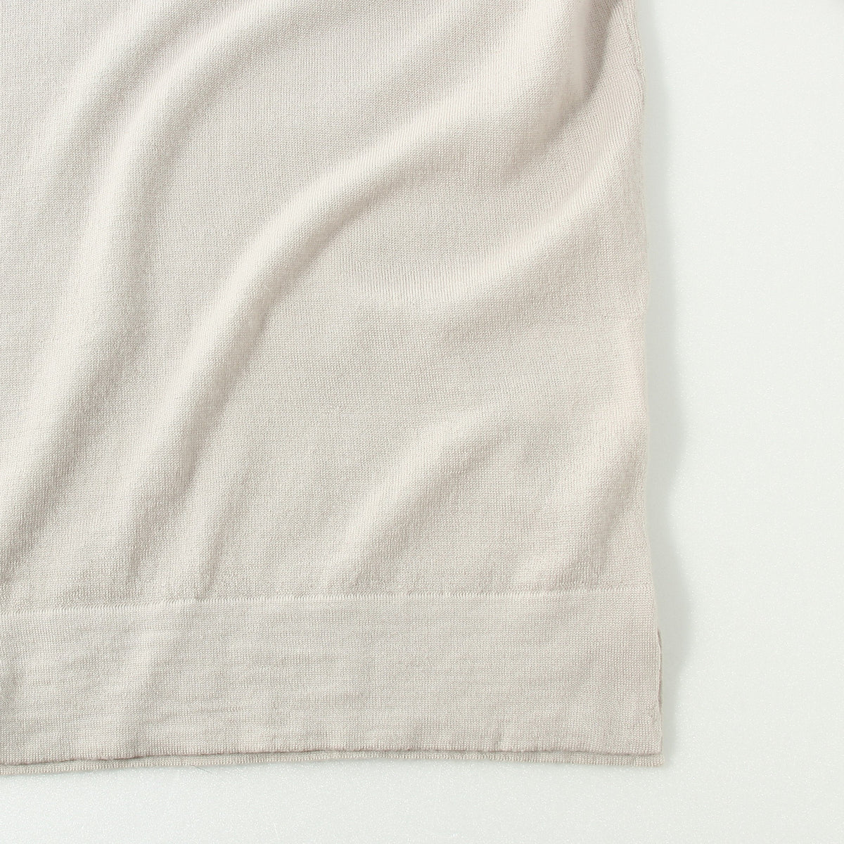 SUPERFINE WOOL KNIT