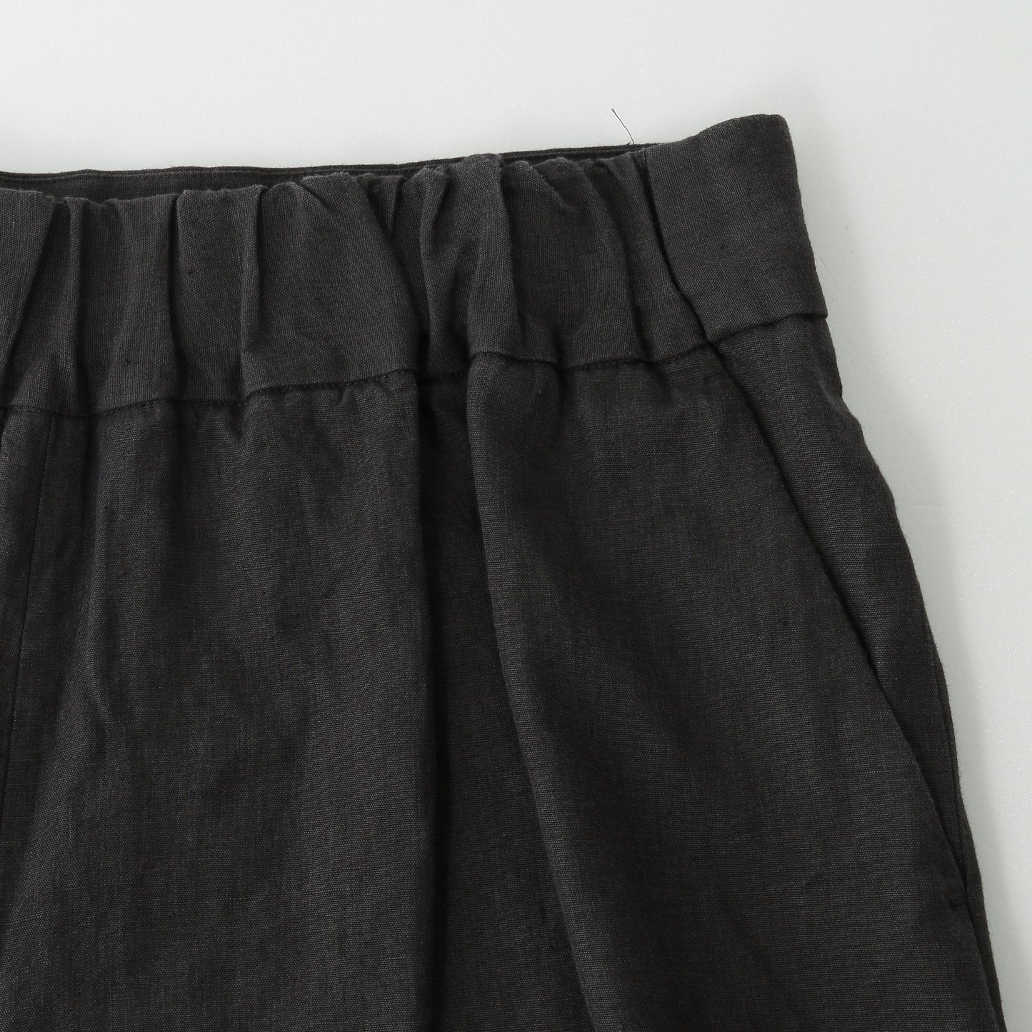 COATED LINEN PLAINWEAVE TROUSERS