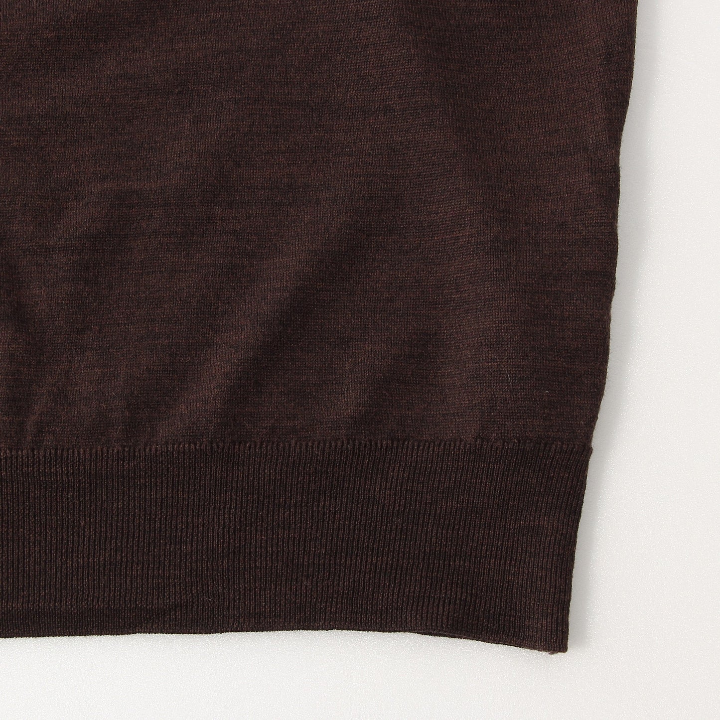 WOOL TURTLE NECK KNIT