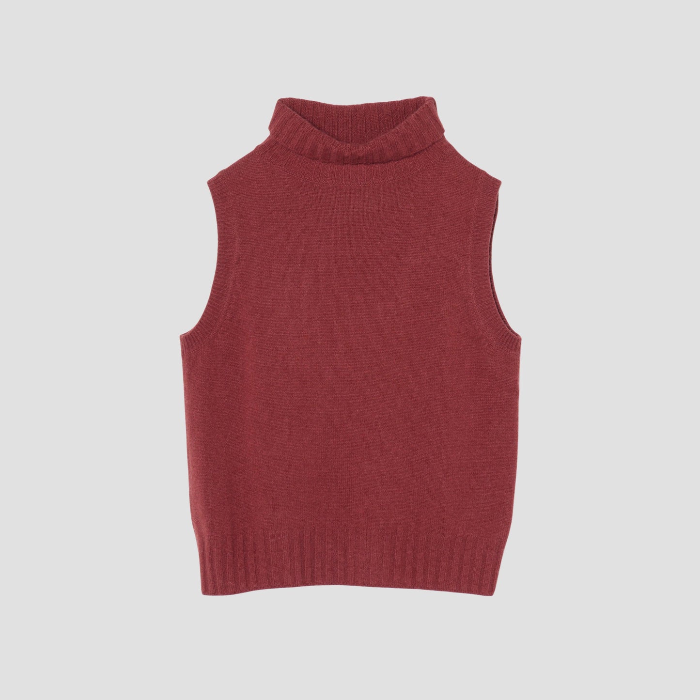 SLEEVELESS TURTLENECK KNIT
