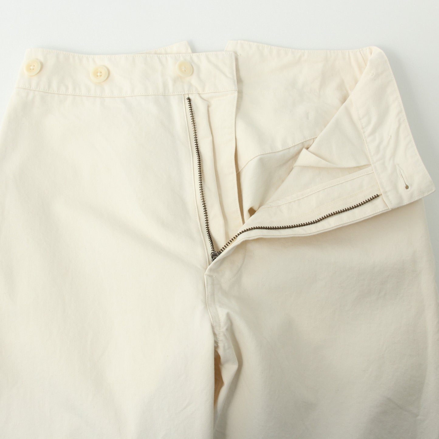WASHED COMPACT COTTON TROUSERS