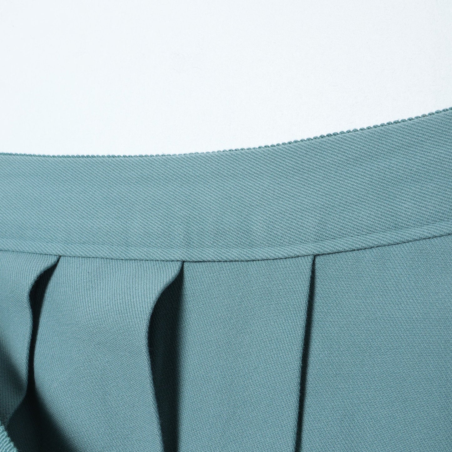 SOFT GABARDINE SKIRT