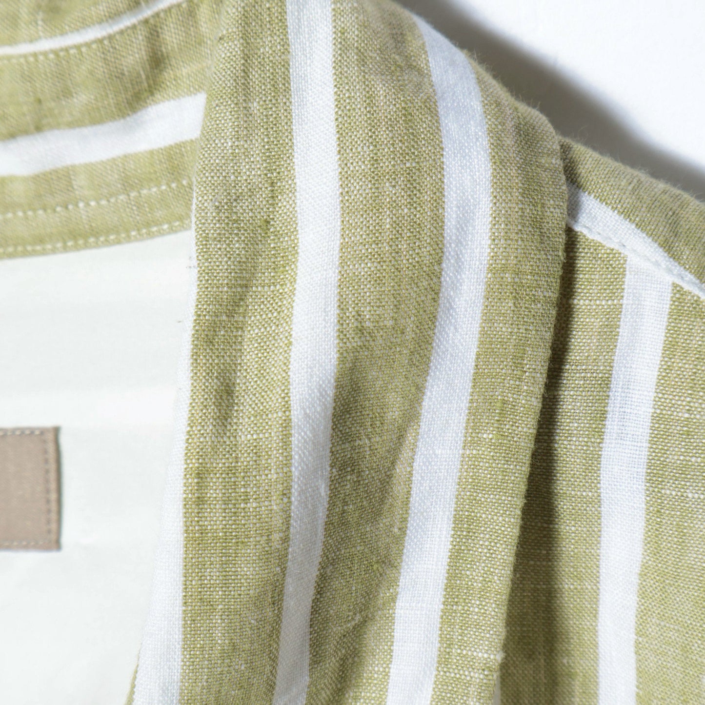 WIDE STRIPE LINEN SHIRT